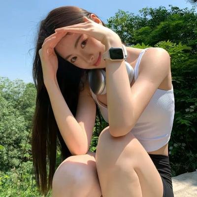 亲亲小妹海报