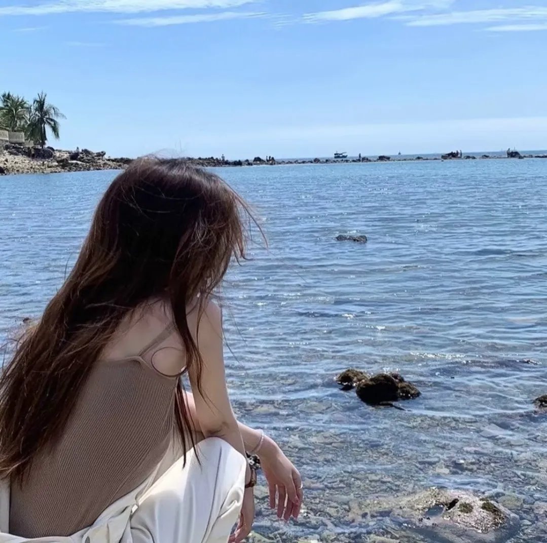 大麻修女海报